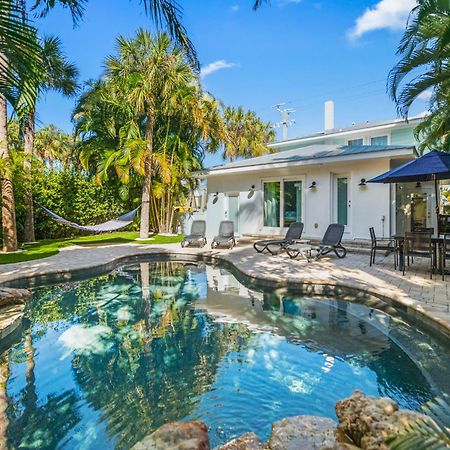Sandy Pants - Designer Beach Chic Home Steps To Beach Backyard Oasis W Heated Pool Anna Maria Exterior foto